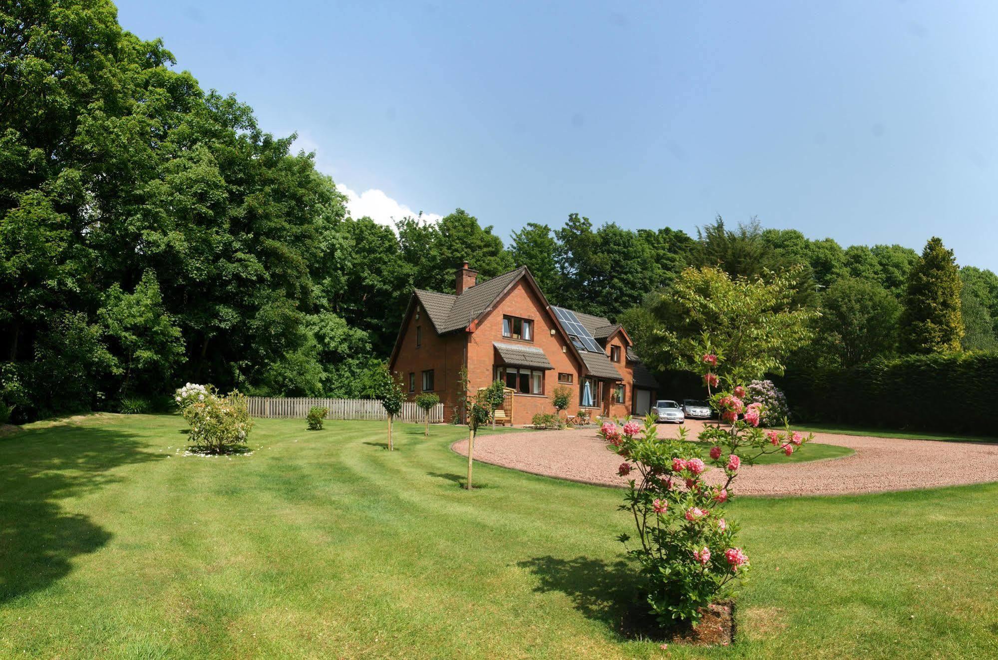 Whistlers Dell B&B Rhu Exteriér fotografie